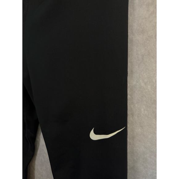 Nike Pro Dri-FIT Black Workout Gym Leggings Women’s Large white check logo - Picture 9 of 9